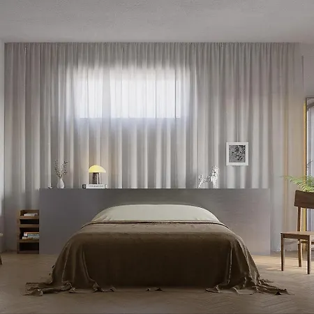 Elda Yellow Palace, Pazari I Ri アパート