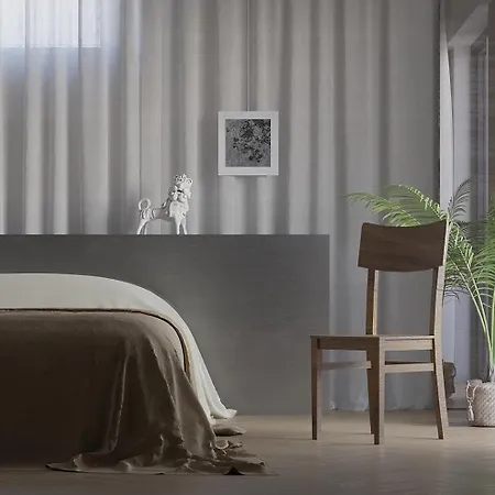 Elda Yellow Palace, Pazari I Ri ティラナ