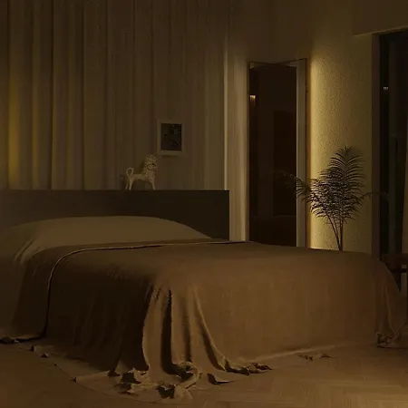 Elda Yellow Palace, Pazari I Ri 公寓 *